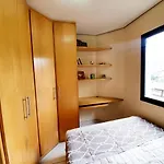Kit Central Com Garagem Ao Lado Do Metro