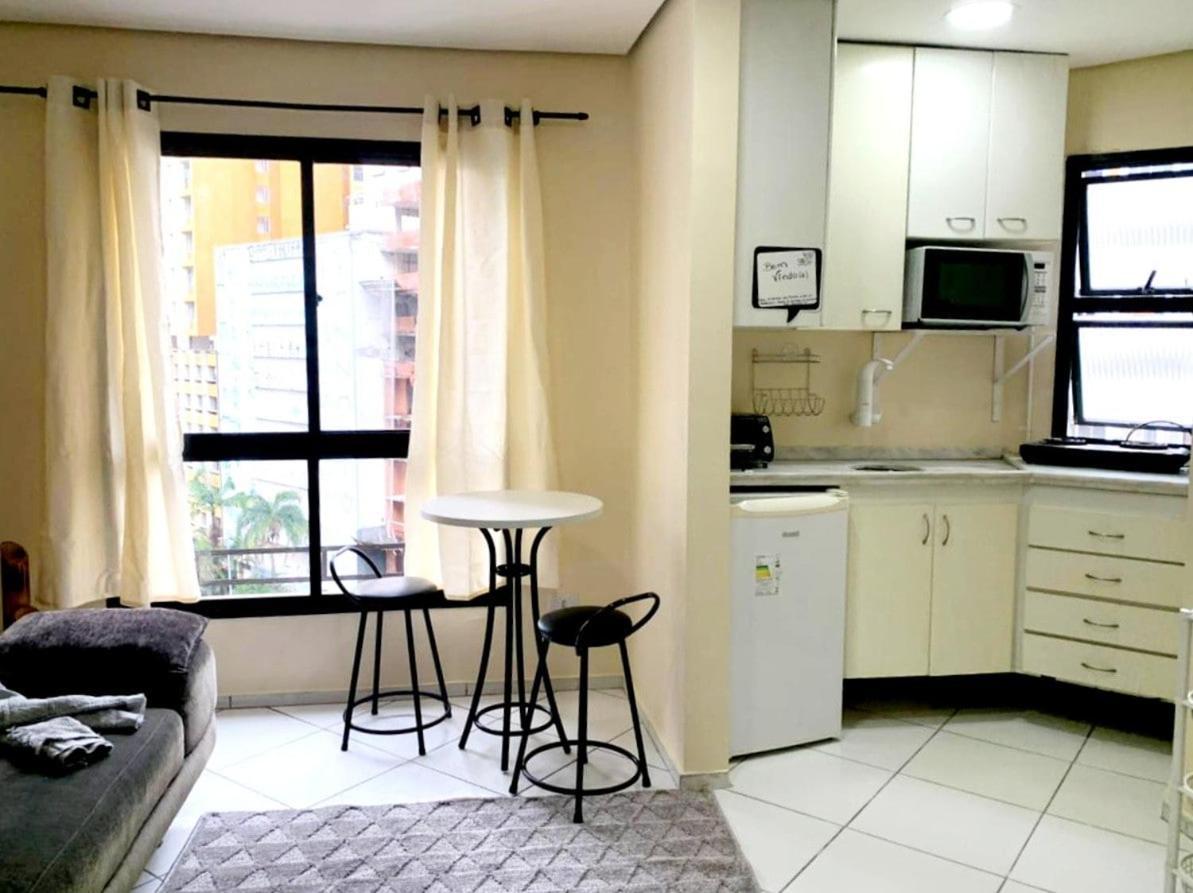 Kit Com Garagem Ao Lado Do Metro